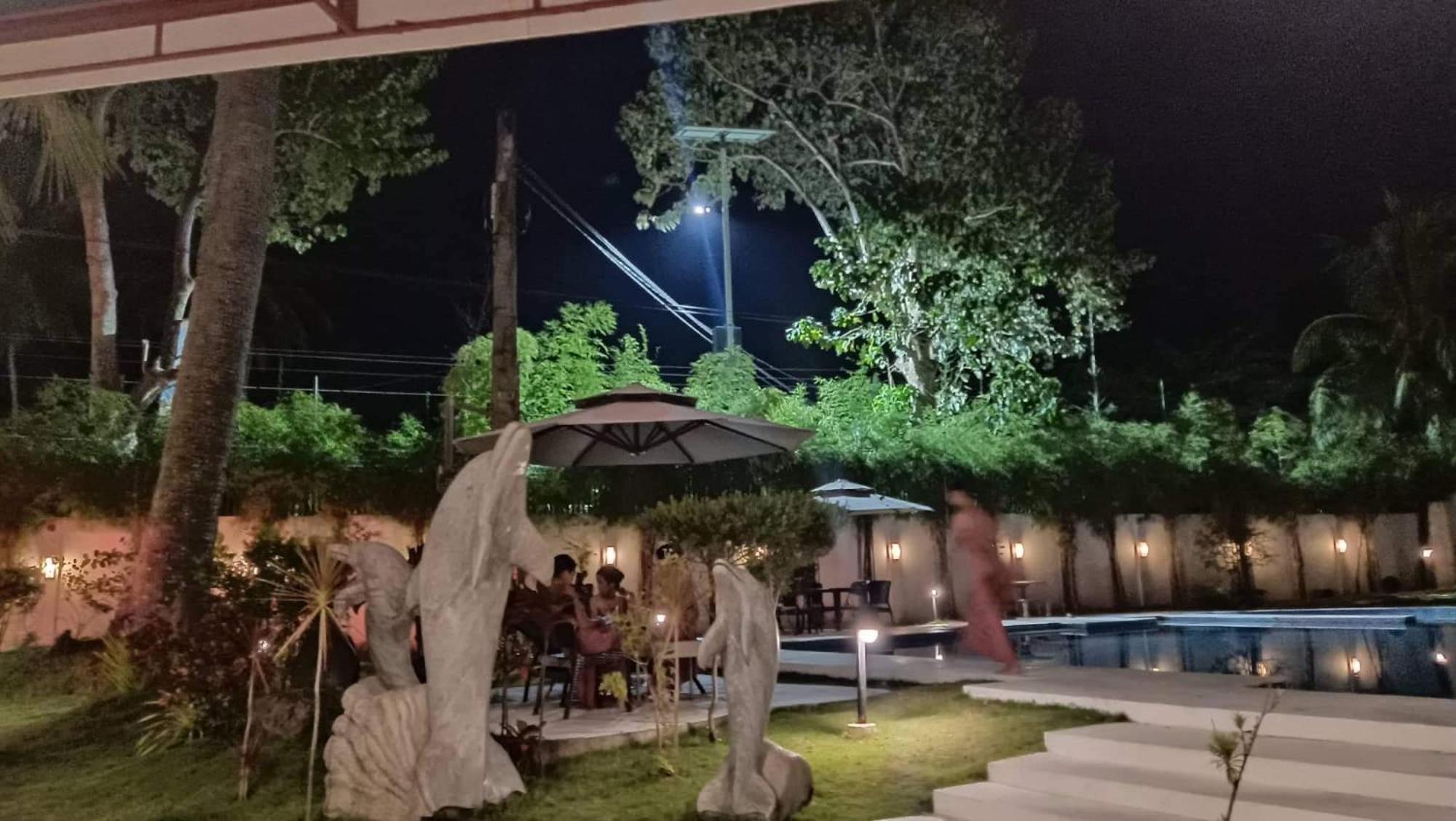 1888 Beach Resort Dumaguete City Buitenkant foto